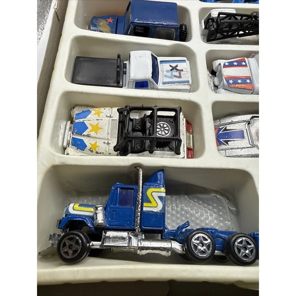 Vintage Matchbox Car Set Road Machines Semi's Tractors Jeeps Sports Cars 22
